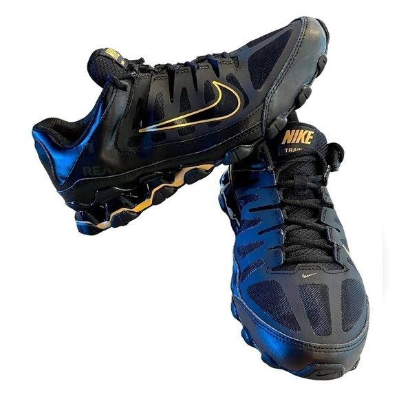 Nike REAX 8 TR Men's 7.5 M Black and Metallic Gold Training Shoes - Picture 1 of 8